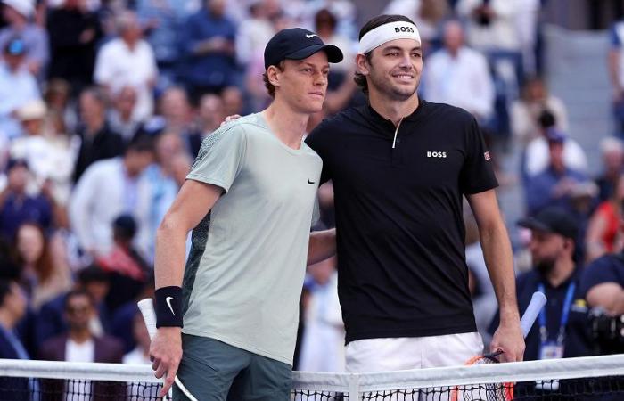 ATP Finals in Turin, siegreiches Debüt für Sinner. De Minaur geschlagen