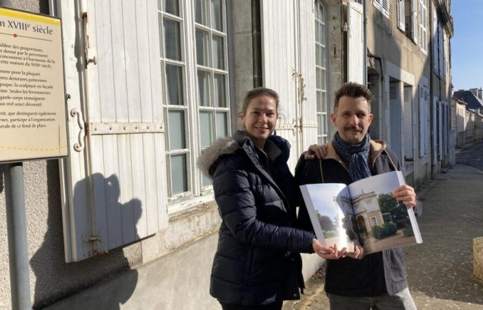 ein Buch, das den außergewöhnlichen Häusern der Stadt gewidmet ist