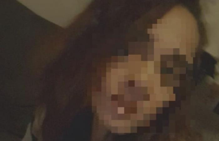 Dalila, 32, versucht nach einem Albtraum, ihre Mutter zu töten