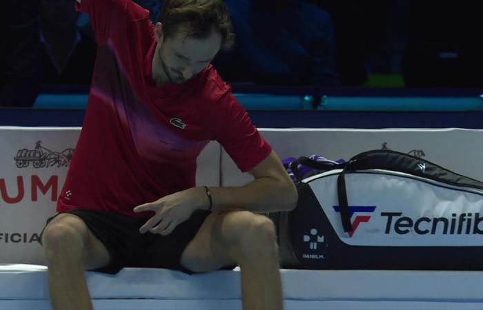 ATP Finals 2024 – Daniil Medvedev über sein Verhalten: „Ich sagte mir: ‚Ich habe das Match verloren, das ist mir egal‘“