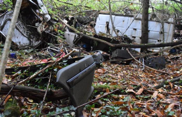 Zwei geheime Autodeponien, die von den Gendarmen in Orne entdeckt wurden