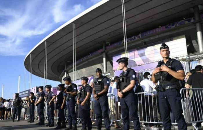 4.000 Polizeibeamte mobilisiert, Macron anwesend