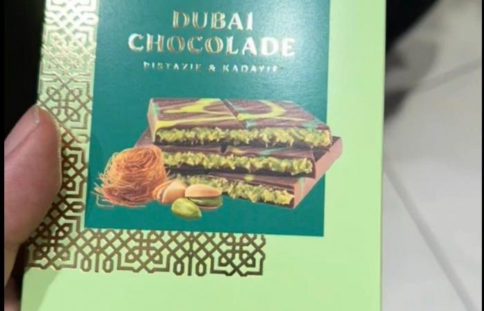 Dubai-Schokolade: Autoscheibe wegen Lindt-Tafel eingeschlagen! | Regional