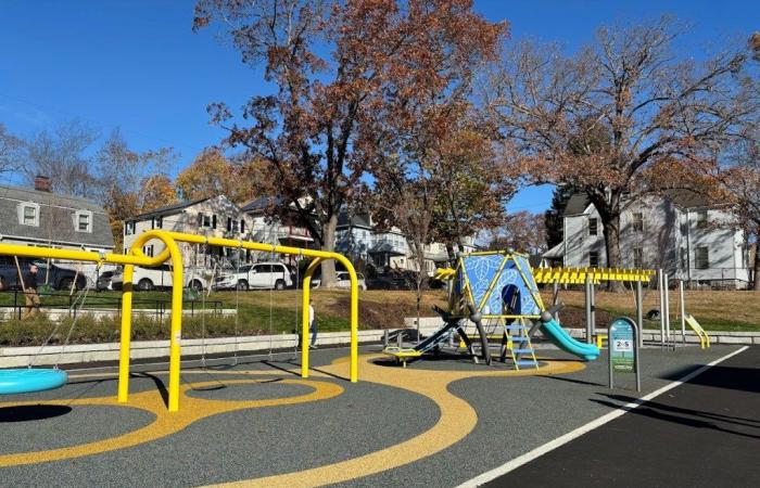 Bostons erster Community Schoolyard ist ein Grünflächenmodell