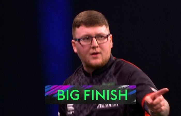 Grand Slam of Darts 2024: Der amtierende Champion Luke Humphries wird von James Wade ausgeschaltet, während Luke Littler ins Achtelfinale einzieht | Darts-Nachrichten