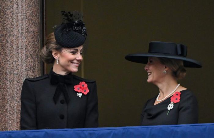 Kate Middleton: „Sie wird …“, diese faszinierenden Worte wurden Sophie von Edinburgh während der Gedenkzeremonie diskret zugespielt