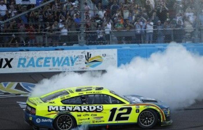 Worauf Sie beim NASCAR-Cup-Meisterschaftsrennen auf dem Phoenix Raceway achten sollten