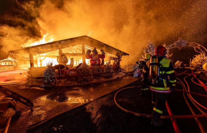 Verheerender Brand im Weihnachtsdorf Barcarès: Der Weihnachtsmarkt wurde vor seiner Eröffnung teilweise zerstört