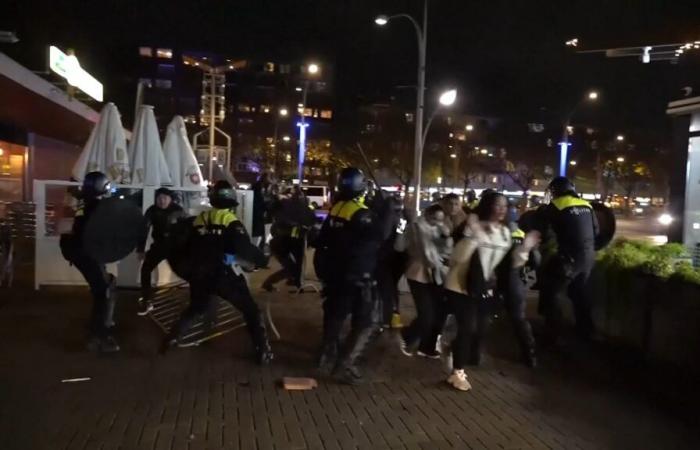 Amsterdam wird von einer weiteren Nacht der Gewalt heimgesucht