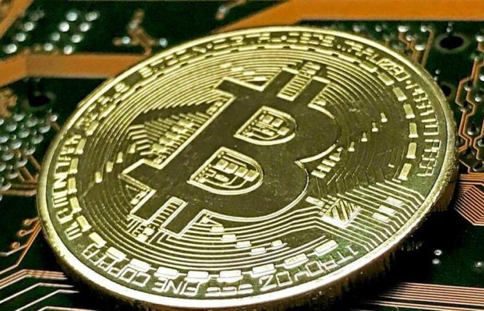 Kryptowährungen: Bitcoin bei mehr als 82.000 US-Dollar