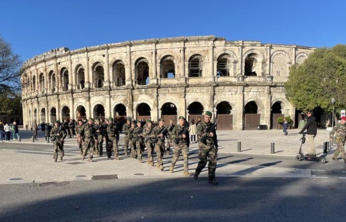 NÎMES Die 6. leichte Panzerbrigade wird vor den Arenen geboren