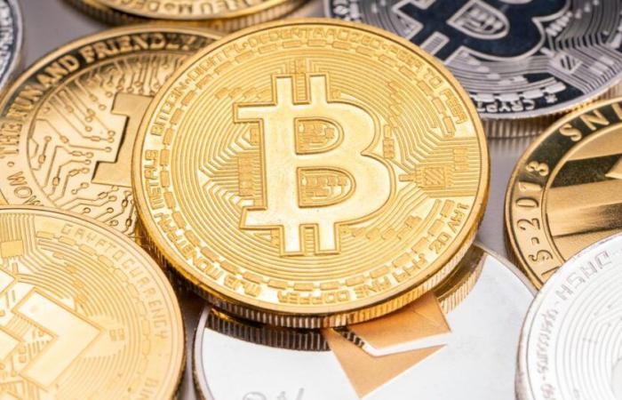 Bitcoin verdoppelt seine Stärke, chinesische Märkte warten auf Unternehmensergebnisse