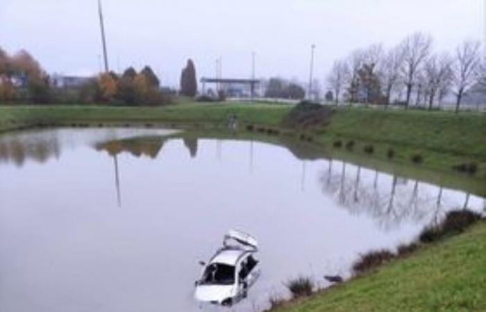 Eure. Ein Auto mit fünf Jugendlichen an Bord landet in einem Rückhaltebecken