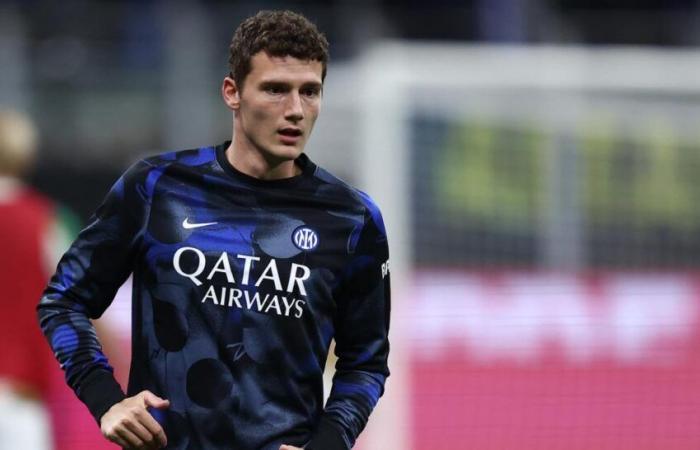 Pavard ersetzt Fofana, ein weiterer Blauer, der kurz vor einem Paket steht