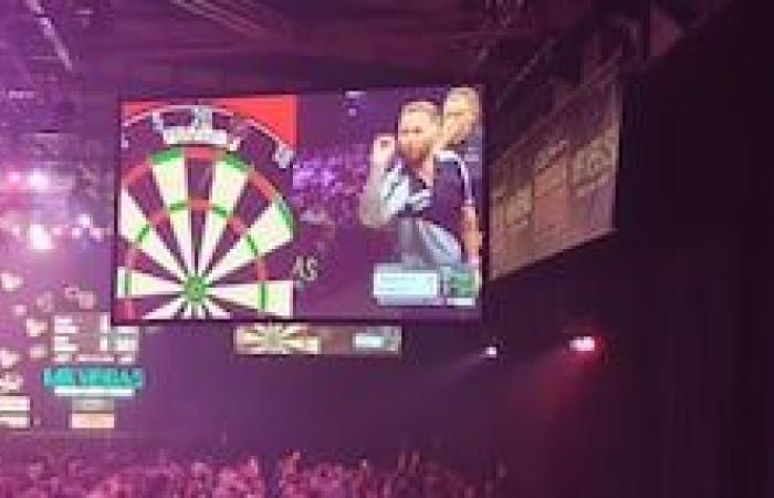 Anschauen: Ich genieße die Farben, Gesänge, Gesänge und Action des Grand Slam of Darts