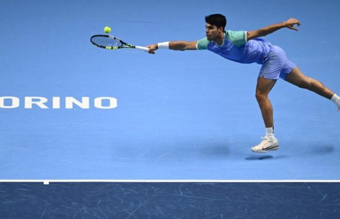 Alcaraz startet mit einem Rückschlag bei den ATP Tennis Masters