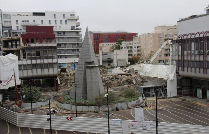 Rund um einen Bahnhof in Yvelines findet eine „völlig verrückte“ Operation statt, bei der ein ganzes Viertel auf den Kopf gestellt wird