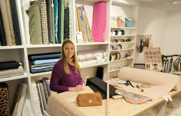 Mit Leidenschaft fürs Nähen eröffnet Lucie Pajot ihr Petit Atelier in der Rue du Lieutenant in Laval