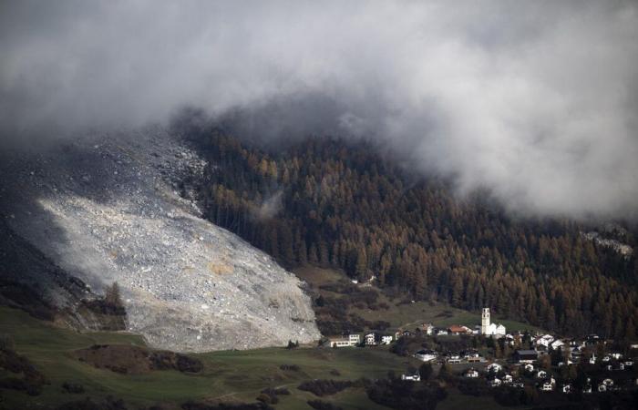 Murgang in Brienz: Das Bündner Dorf Brienz muss bis Sonntagmittag evakuiert werden