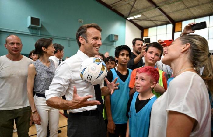 Die Verallgemeinerung von zwei Stunden zusätzlichem wöchentlichen Sport an der Hochschule wird aufgegeben