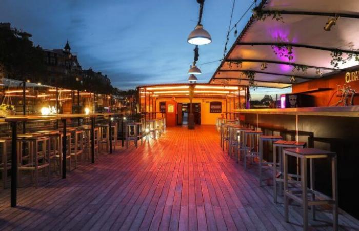 Möchten Sie einen neuen Rahmen für Ihre Abende? Probieren Sie die Barge-Bars von Paris – Paris Select