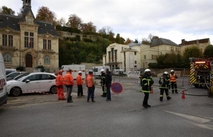 Kino und Rathaus nach Gasleck in Château-Thierry evakuiert