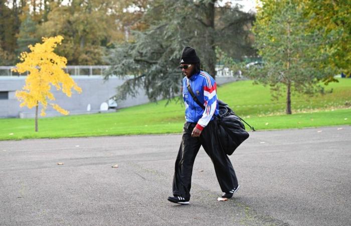 Koundés Stupser, Hernandez‘ Kampf mit seinen XXXXL-Hosen … Die stilvollsten Outfits der Blues