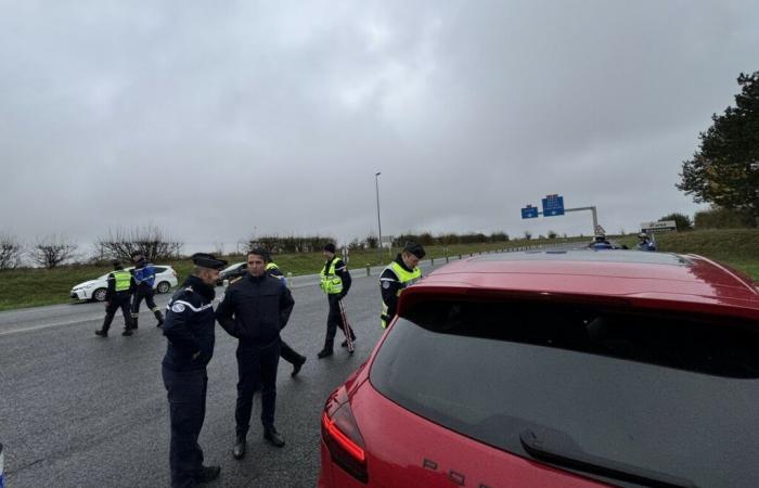 Die Gendarmen richteten am 11. November ein Großsystem ein