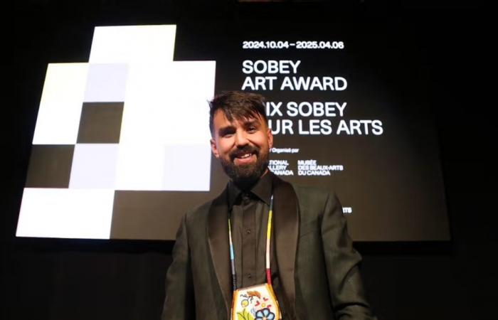 Nico Williams gewinnt den Sobey Arts Award 2024