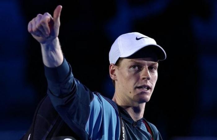 Jannik Sinner nutzt die Begeisterung, die ihn in Turin bei den ATP Finals (Tennis) umgibt.