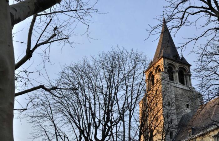 Warum läuten die Kirchenglocken in diesem Dorf nicht mehr?