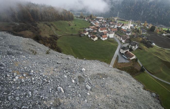 Murgang in Brienz: Das Bündner Dorf Brienz muss bis Sonntagmittag evakuiert werden