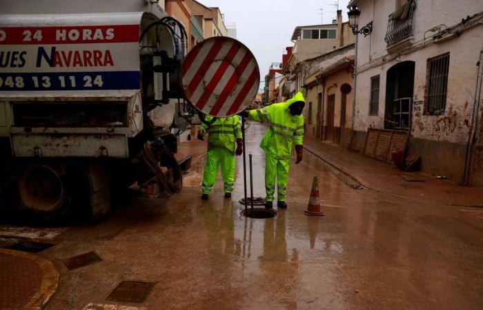 Die Spanier bereiten sich zwei Wochen nach den tödlichen Überschwemmungen in Valencia auf weitere Stürme vor