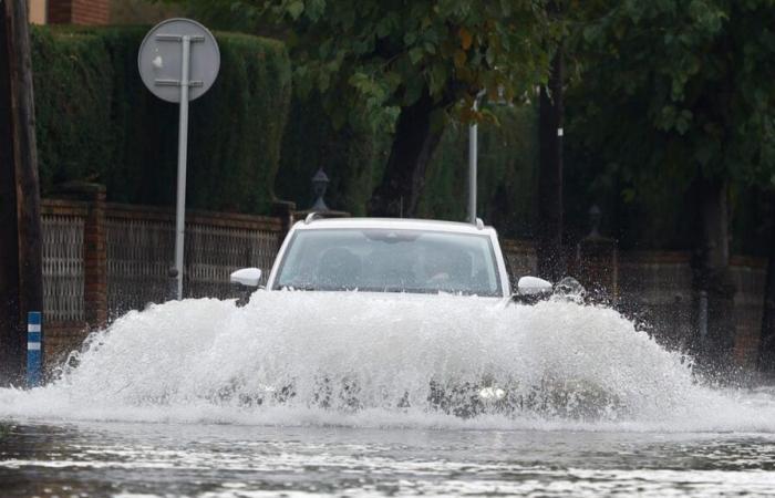 Alarmstufe Rot vom AEMET in Malaga und Tarragona wegen starker Regenfälle