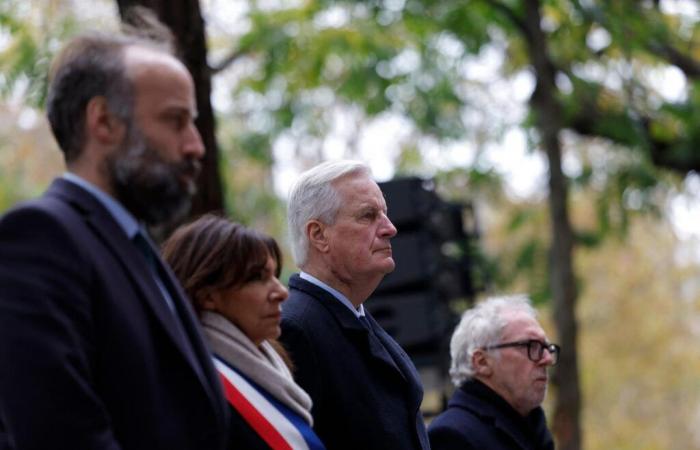 Paris würdigt im Beisein von Michel Barnier die Opfer des 13. November