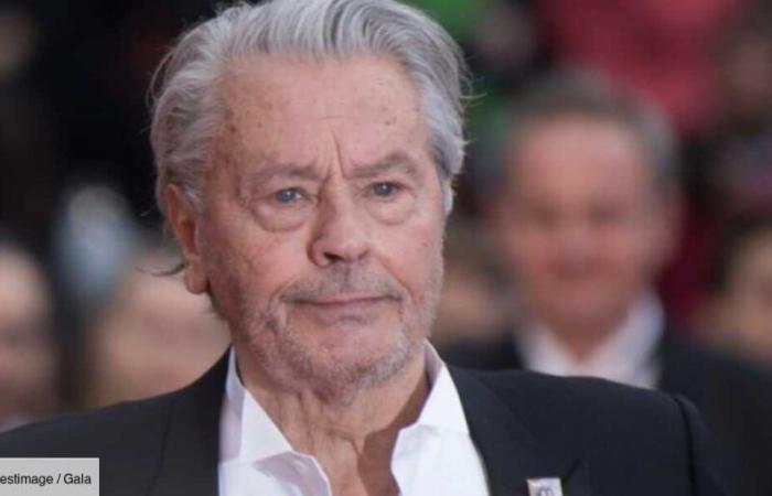 Alain Delon wurde drei Monate nach seinem Tod geehrt, Anthony und Alain-Fabien zogen trotz der Abwesenheit von Anouchka um