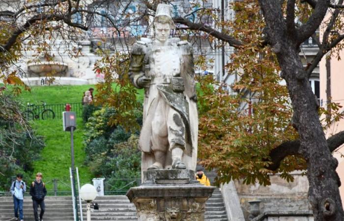 Ist die Statue von Sergeant Blandan in Lyon eine geliehene Zeit?