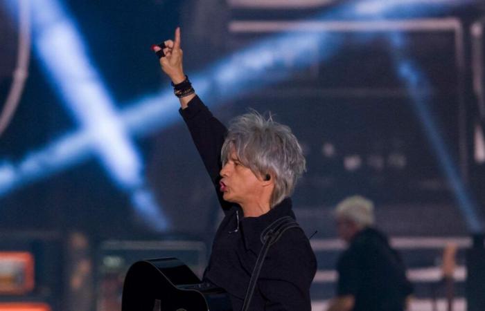 Die Gruppe Indochine wird einen ihrer Live-Songs mit Fotos der Verstorbenen illustrieren, die von Fans geschickt wurden