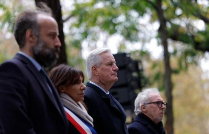 Paris würdigt im Beisein von Michel Barnier die Opfer des 13. November