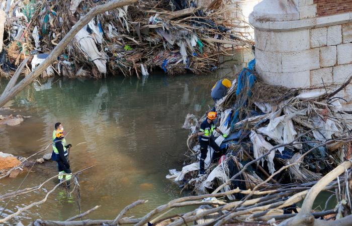 Die zweite DANA in 15 Tagen überschwemmt erneut Städte, überschwemmt Schluchten, unterbricht die AVE und setzt den Unterricht von Tarragona nach Malaga aus