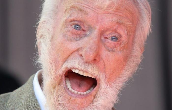 Dick Van Dyke sagt, er sei froh, dass er in Trumps zweiter Amtszeit „nicht dabei sein wird“.