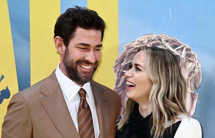 John Krasinski verrät die Reaktion seiner Frau Emily Blunt, nachdem er von People zum Sexiest Man Alive 2024 gekürt wurde