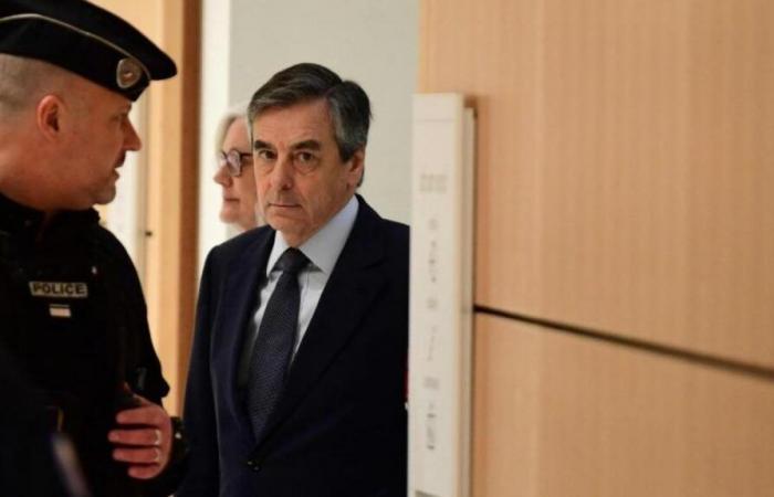 Scheinjobs: François Fillon schlägt vor, 700.000 Euro an die Nationalversammlung zu zahlen