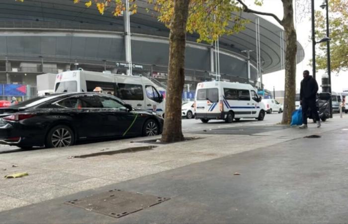 Vor dem Spiel unter Hochspannung, der Stadtteil Stade de France bereits unter Deckung