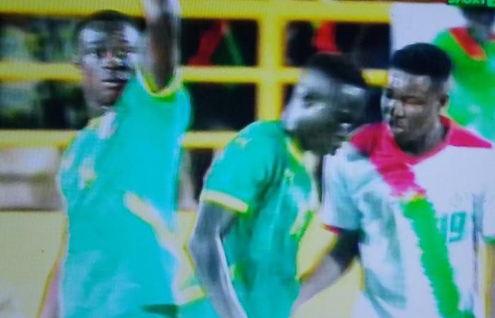 Fußball-Qualifikation CAN 2025/Burkina Faso/Senegal (0-1)/J5-GL: Habib Diarra bietet den Lions den Sieg, die definitiv den ersten Platz in der Gruppe belegen