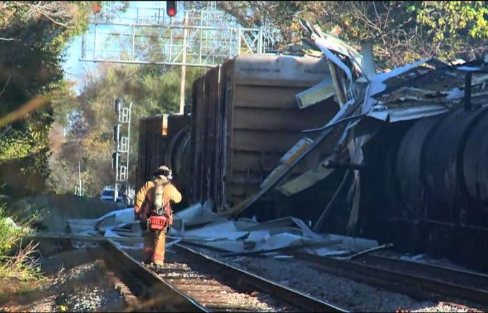 Mindestens zwei Menschen starben bei Fabrikexplosion in Louisville