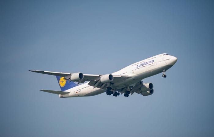 Flugzeug Opfer von Turbulenzen, elf Menschen bei Lufthansa-Flug verletzt