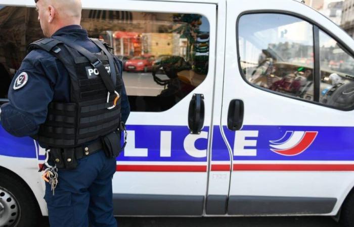 Ein mit Sprengstoff bewaffneter Mann versucht, einen Goldladen in Lyon auszurauben und flieht