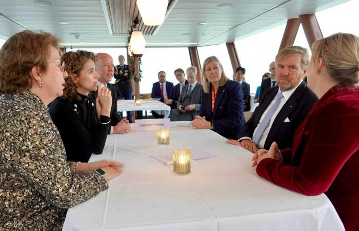 Die norwegische Königsfamilie lädt König Willem-Alexander vor seiner Abreise zum Mittagessen ein