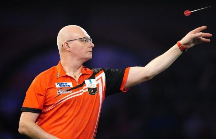 Mansell erreicht beim Grand Slam of Darts die letzten Acht